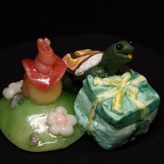 Sammelfigur mit Päckchen 11