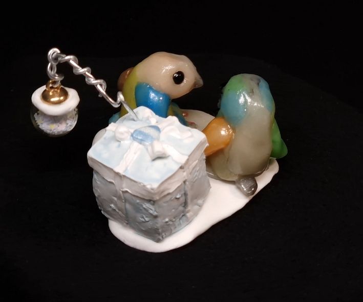 Sammelfigur mit Päckchen 2 – Bild 3