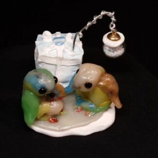 Sammelfigur mit Päckchen 2