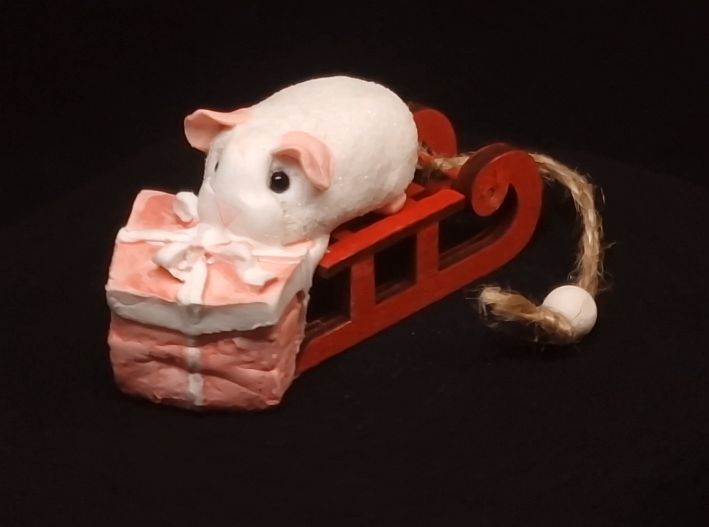 Sammelfigur mit Päckchen 24