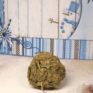 Xmas Snack Johannisblatt mit Kamillenblüte