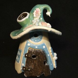 abbruchreifes Wichtelhaus für elektrische Teelichter 3