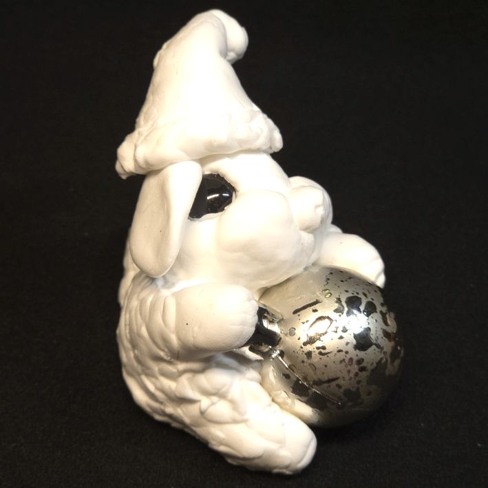 Sammelfigur mit Weihnachtskugel 8 - WUNSCHFARBE – Bild 4