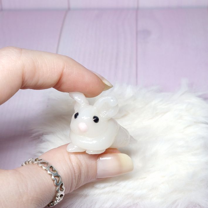 Bunny liegend Dekofigur