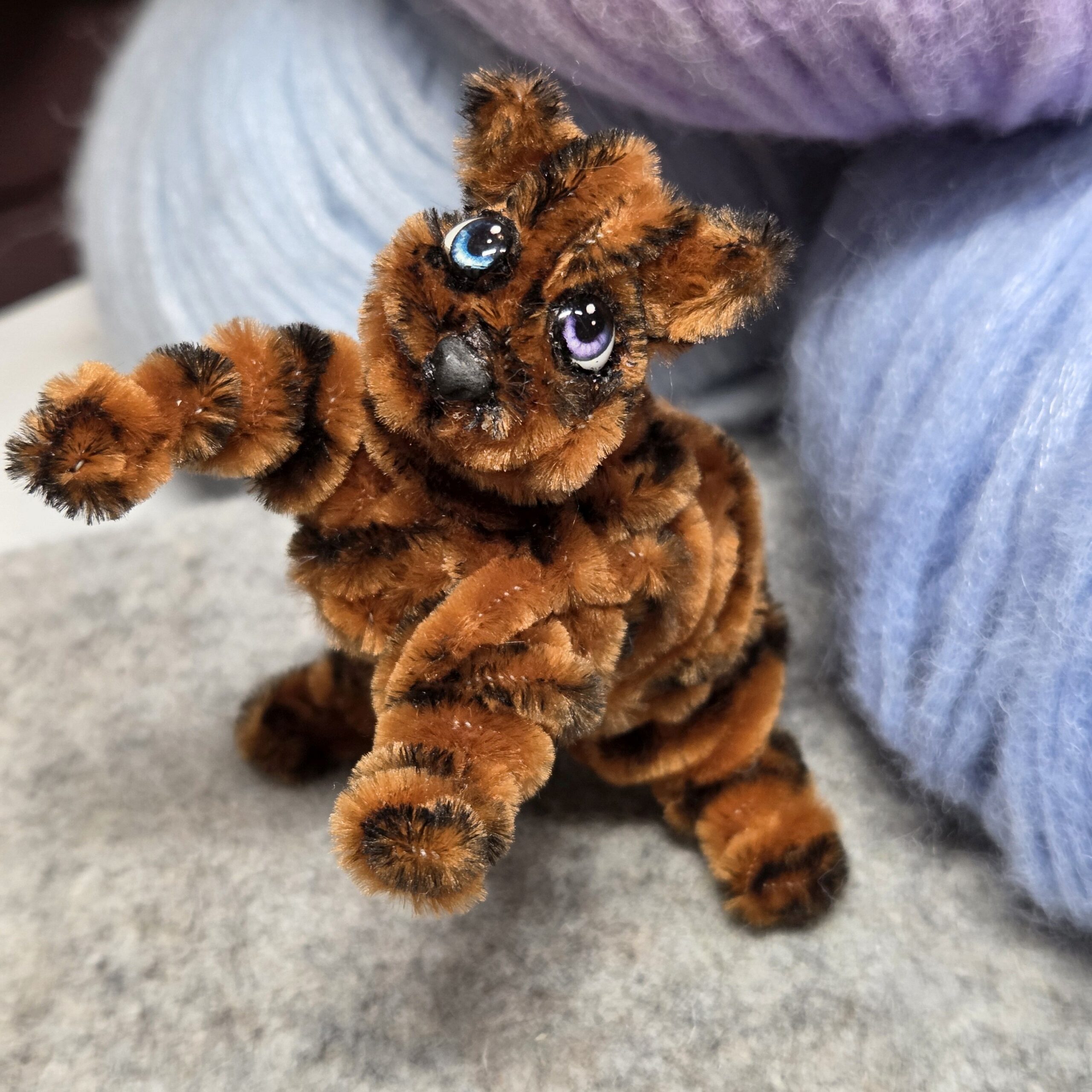 Pipe Cleaner Raubkatze Figur Wireart Dekofigur