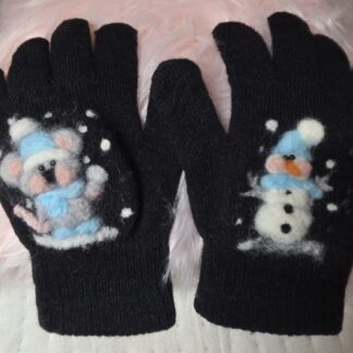 Handschuhe gefilzt mit Schneemann und Kuschelmaus