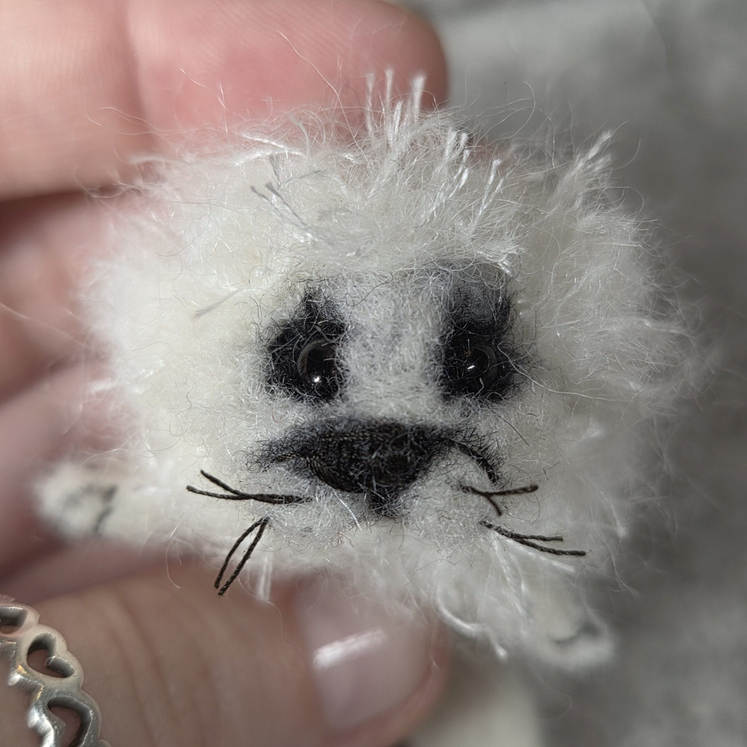 Herbert der Heuler gefilzte Tierfigur – Bild 2
